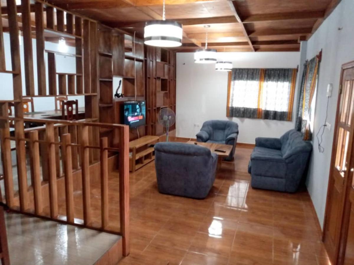 La Maison Du Voyageur Kribi Esterno foto