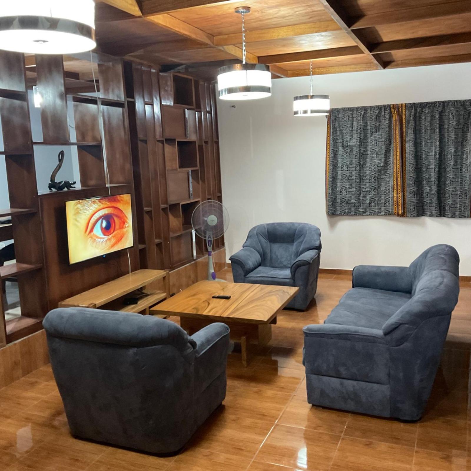 La Maison Du Voyageur Kribi Esterno foto